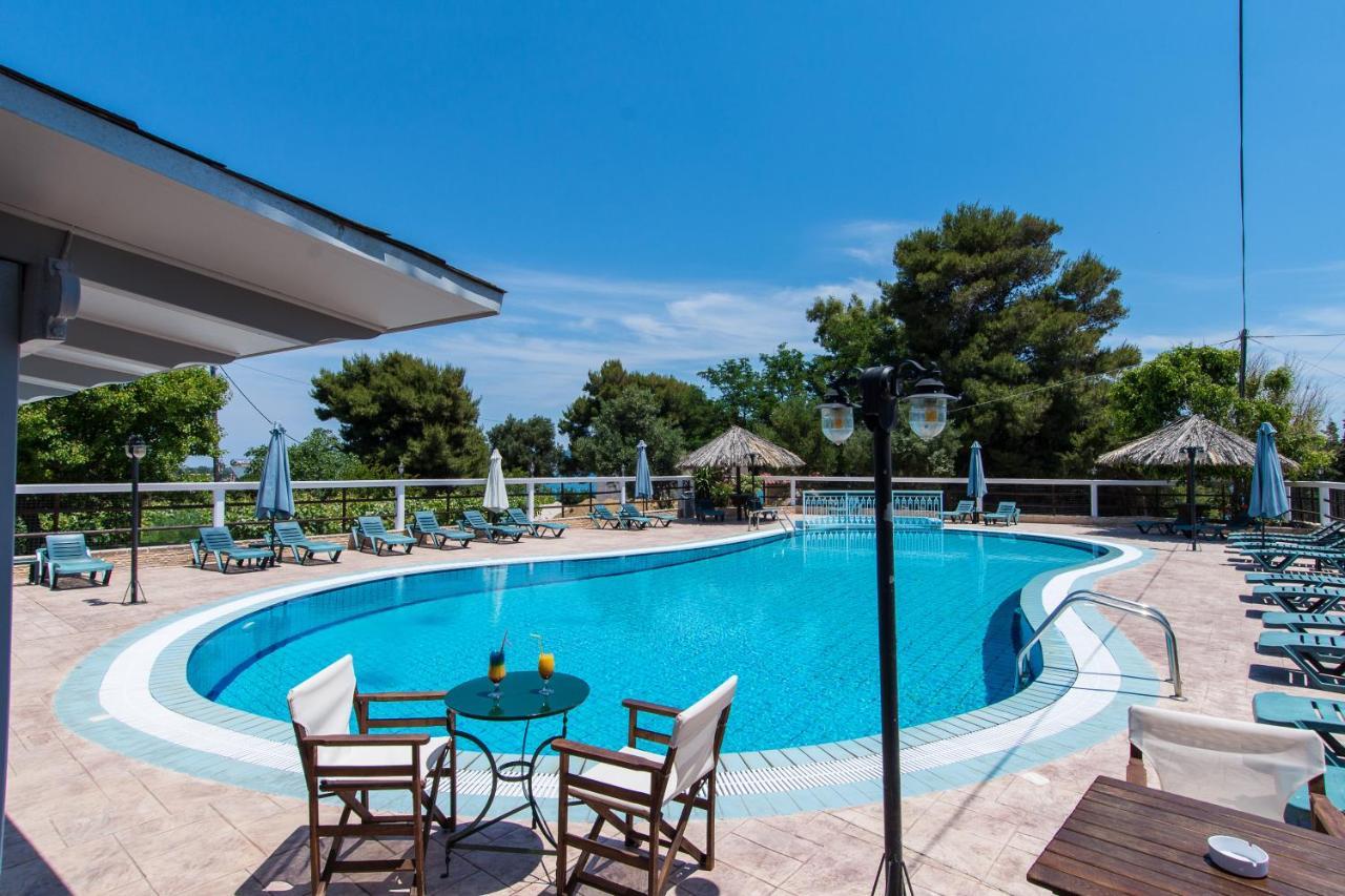 Bozikis Palace Hotel Agios Sostis  Exterior photo