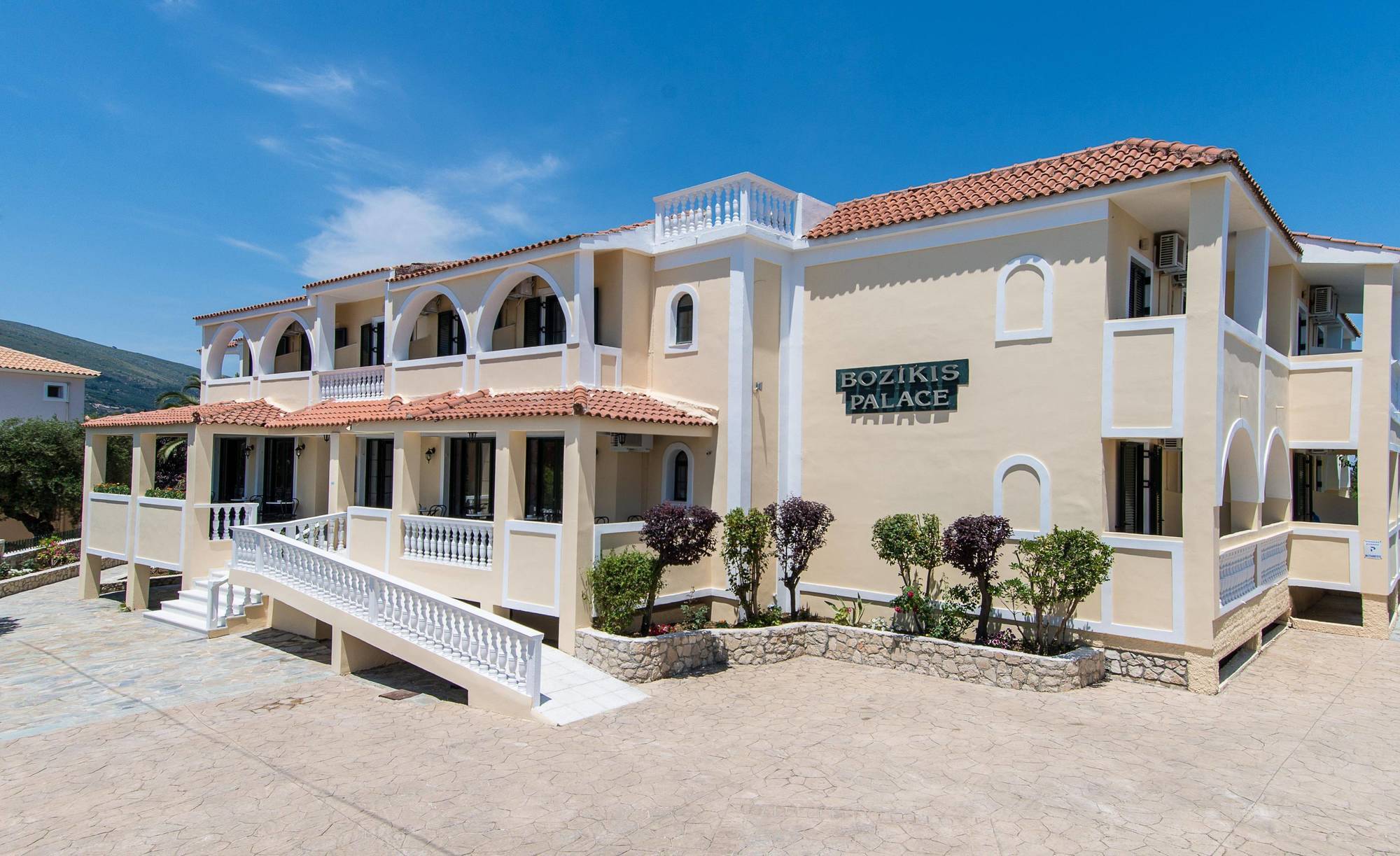Bozikis Palace Hotel Agios Sostis  Exterior photo